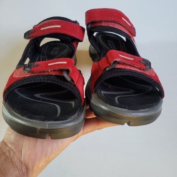 COPY - Ecco women's Off road Yucatan Sandals Chilli Red size 41. - Picture 5 of 14
